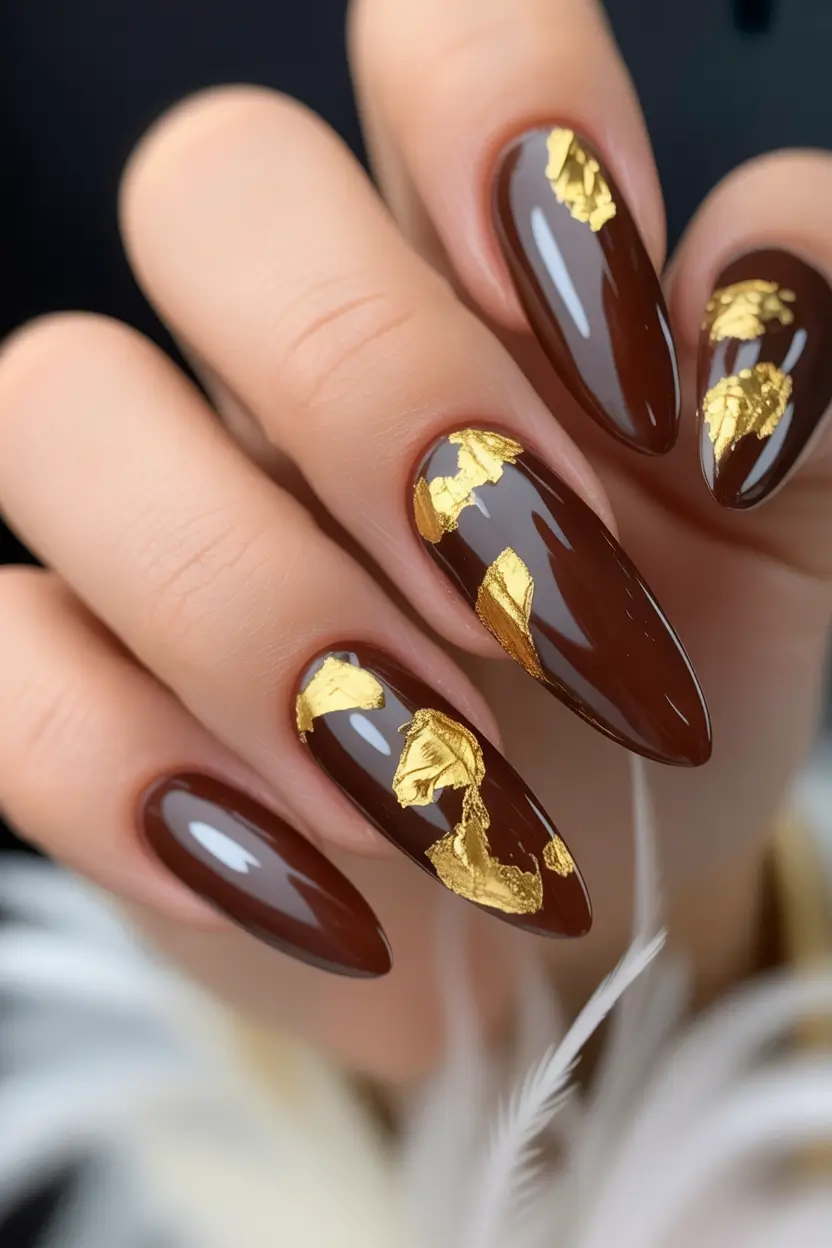Fall Nail Colors for Brown Skin 2025 – Golden Touch on Espresso