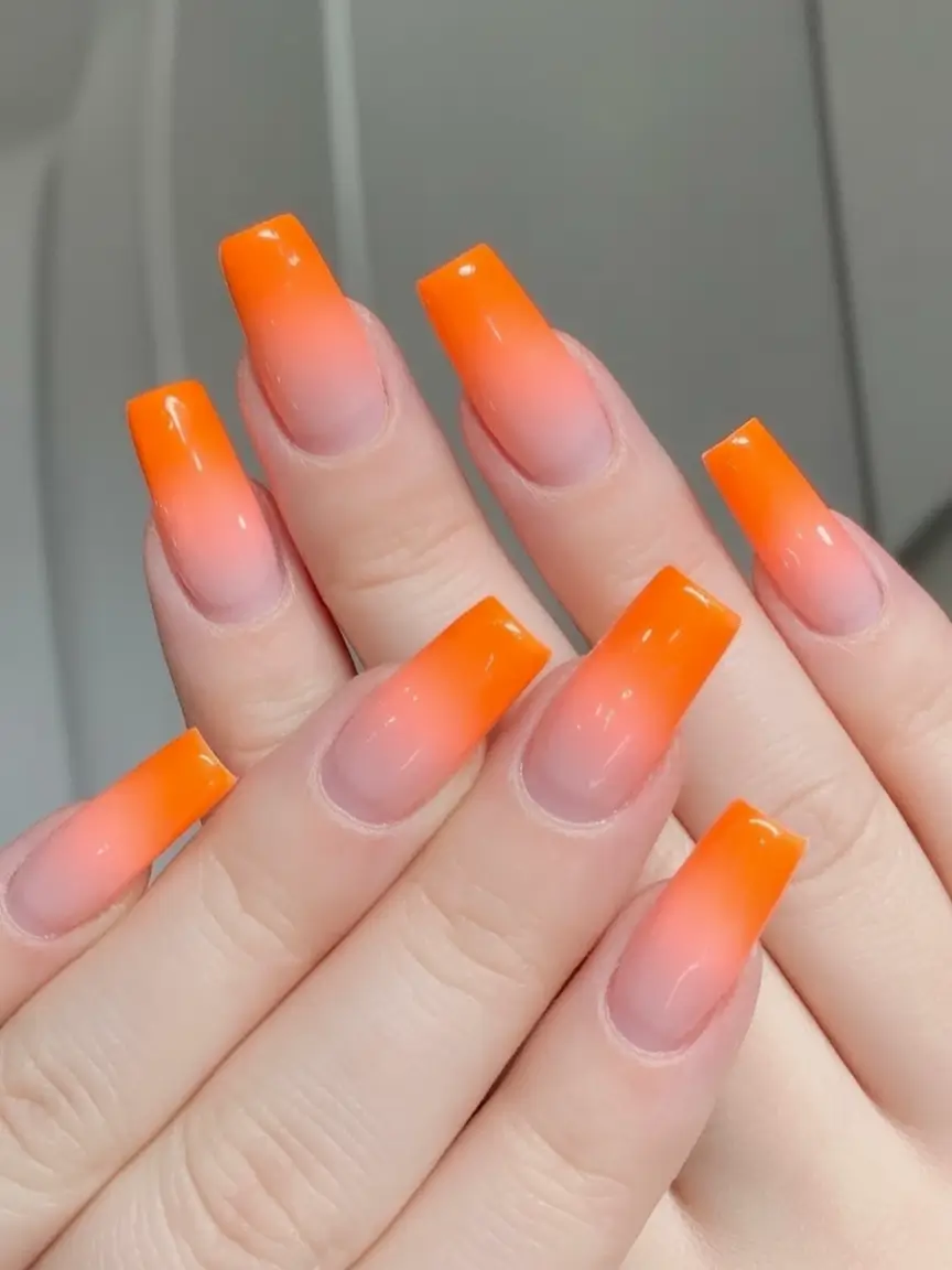 September 2025 Nail Colors Shades Tangerine Fade Tips