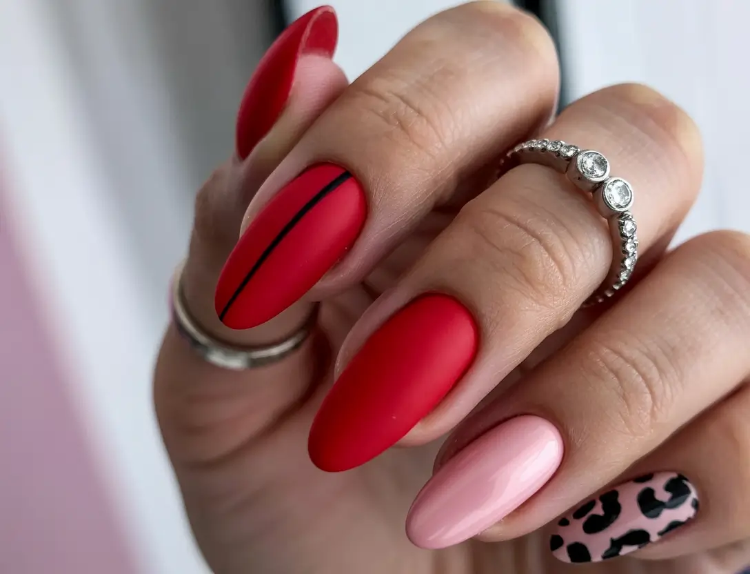 Stylish Red Fall Nails 2025 red minimalist line art