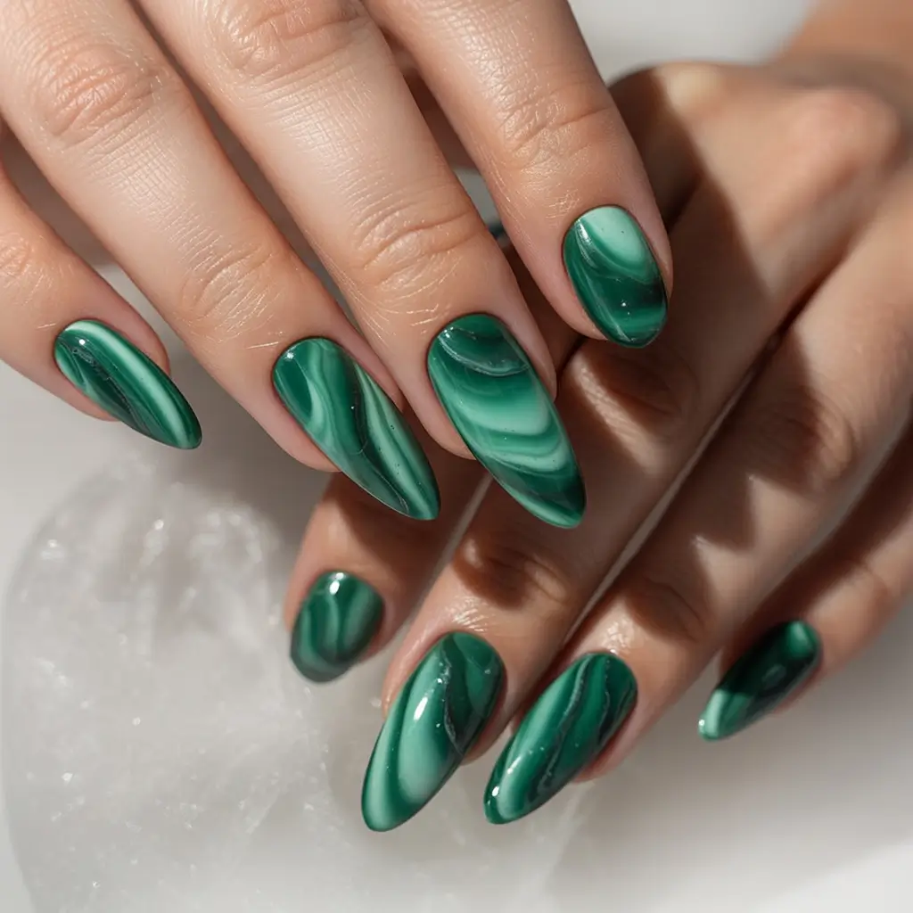 Trendy Fall Green Nail Designs 2025 Malachite Dream