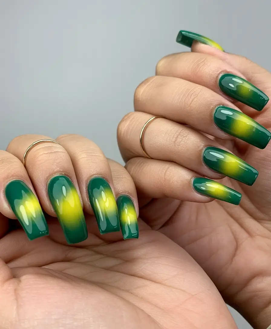 Trendy Fall Green Nail Designs 2025 Green with Neon Fade
