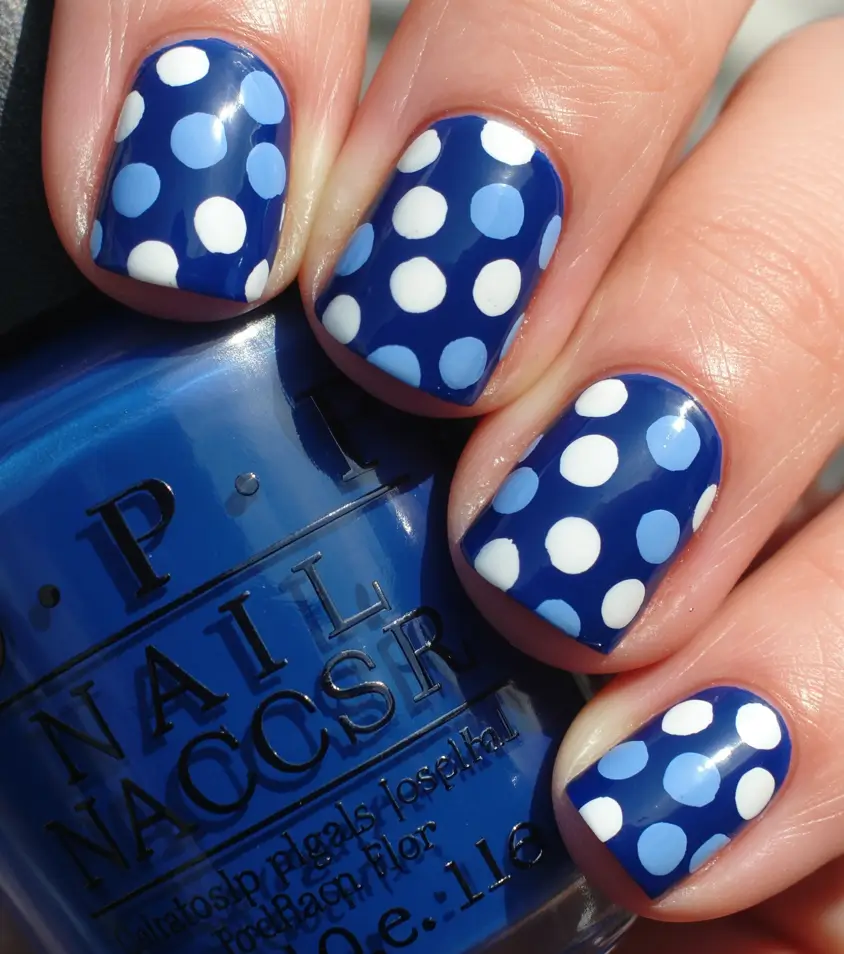 Best Blue Nails Christmas 2025 Polka Dot Frost