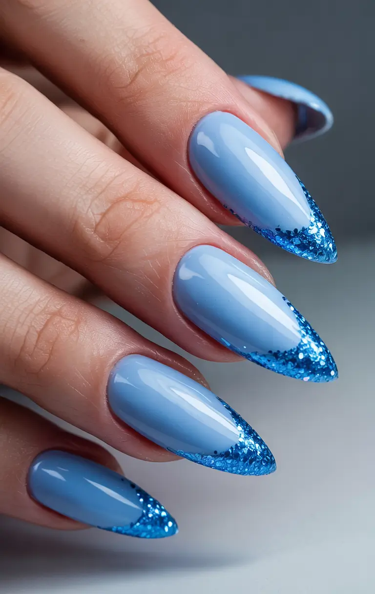 Best Blue Nails Winter 2025 / 2026 Crystal Sky Tips