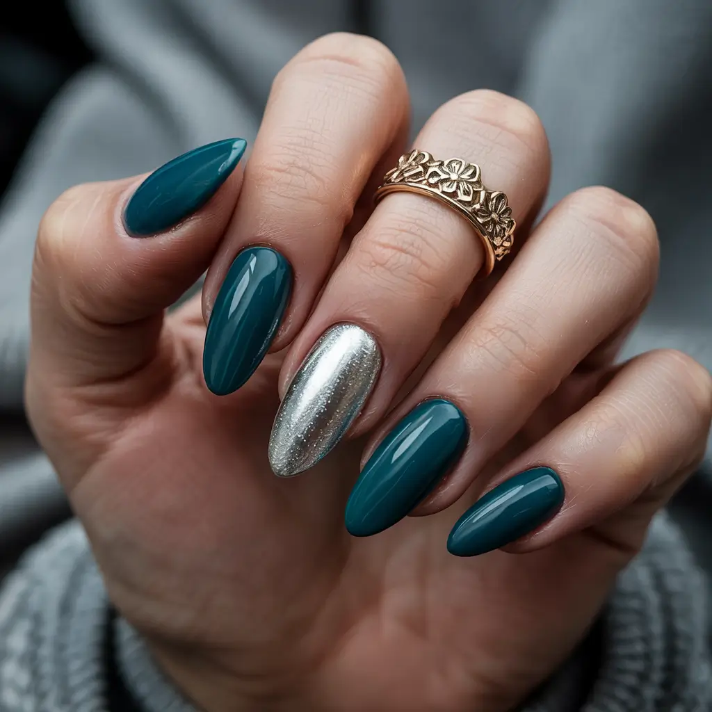 Best Blue Nails Winter 2025 / 2026 Silver Frost Accent