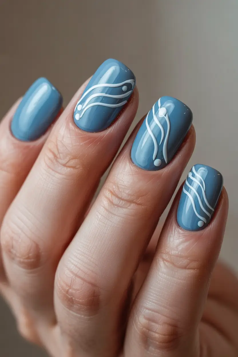 Best Blue Nails Winter 2025 / 2026 Arctic Waves