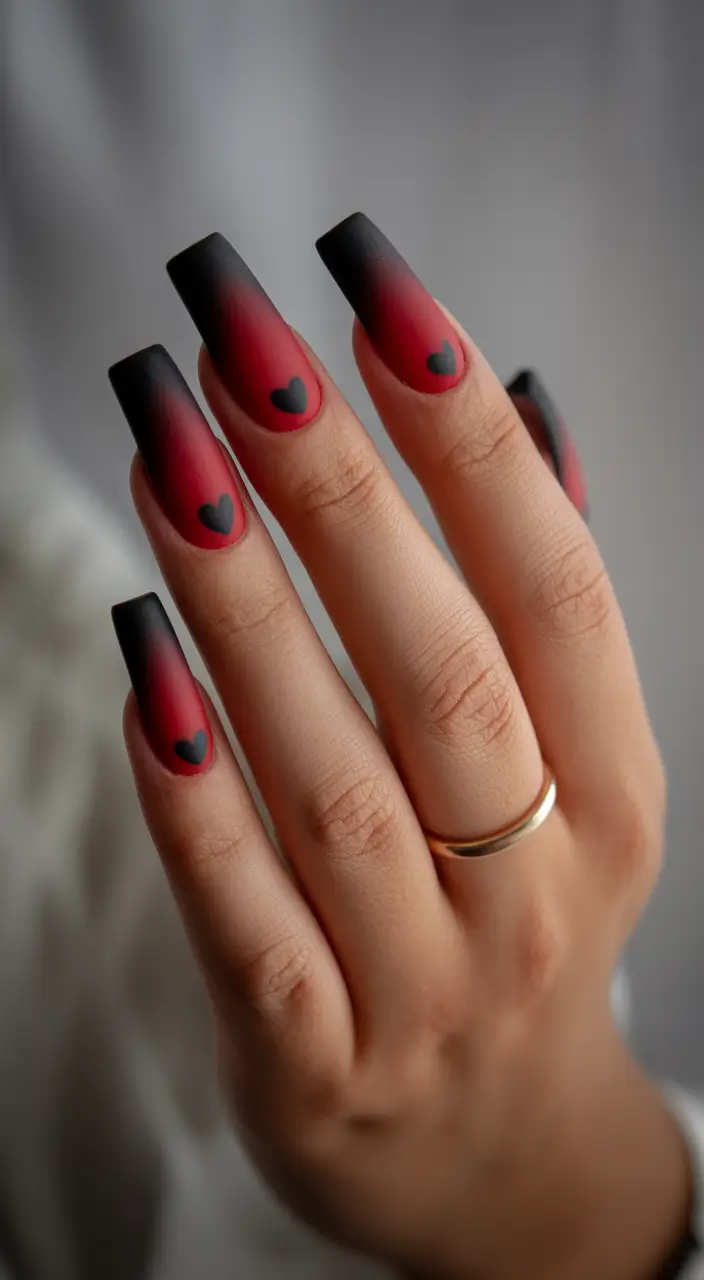 Cute Winter Gel Nails 2025–2026 Ombre Heart Glow