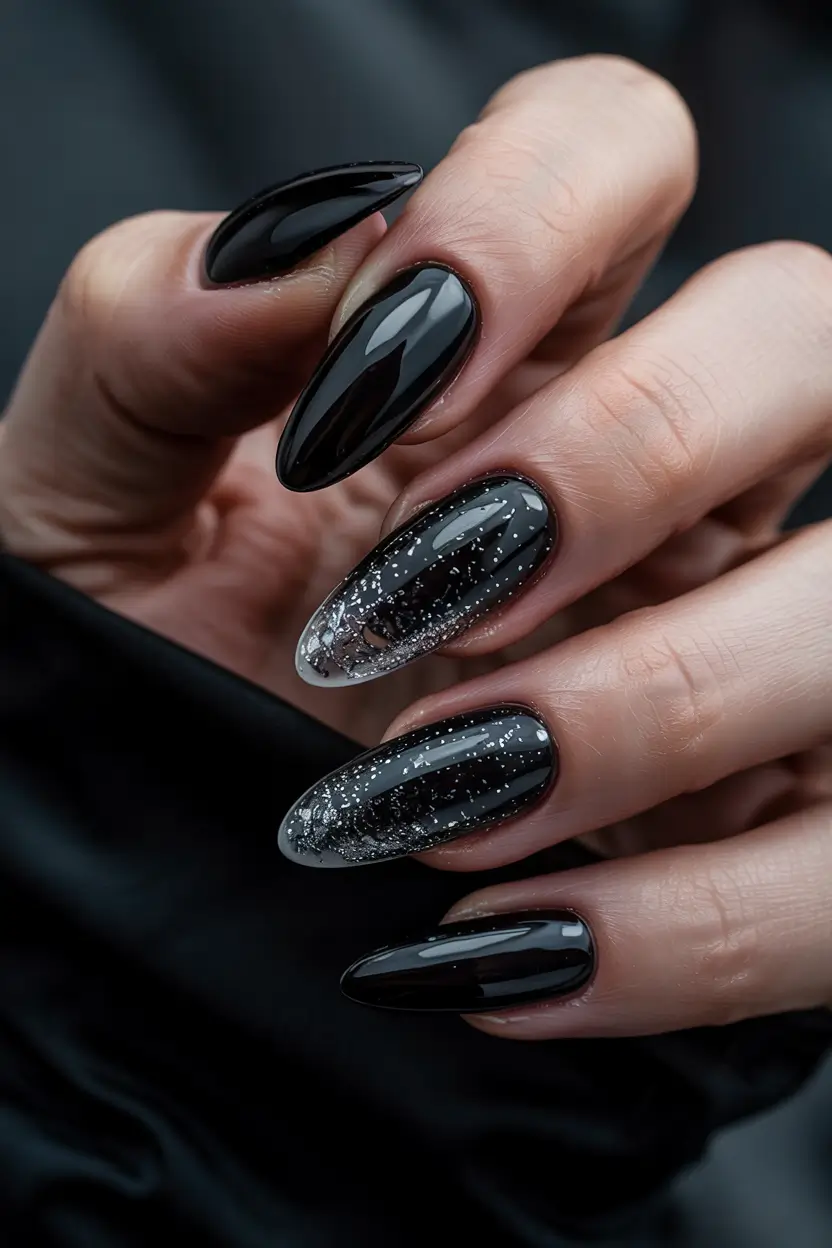 Trendy Manicure Colors Winter 2025–2026 Black Starlight