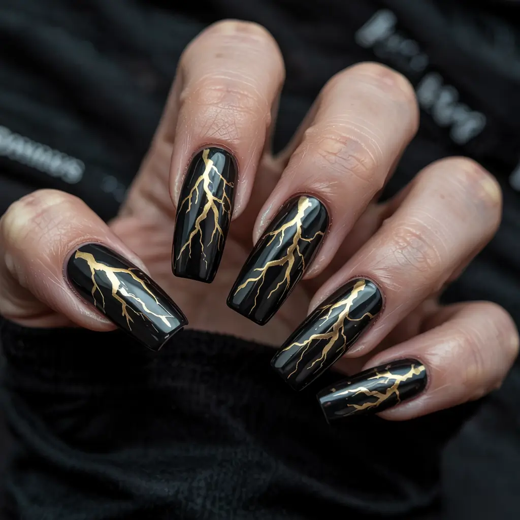 Winter 2025–2026 Dark Nail Colors Ideas Golden Lightning