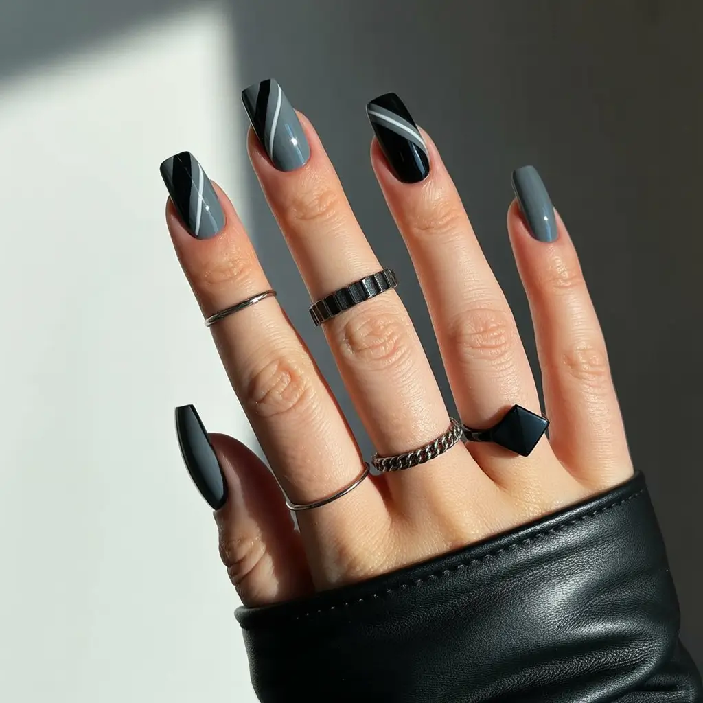 Classic black nails for 2026 Geometric design